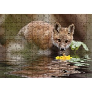 Göldeki Sarı Çiçeği İzleyen Yavru Tilki Puzzle Yapboz Mdf Ahşap 255 Parça