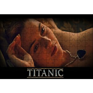 Titanic Rose Poz Veriyor Puzzle Yapboz Mdf Ahşap 120 Parça