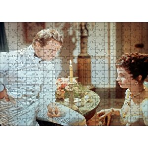 Marlon Brando Napoleon Bonaparte Rolünde Ve Jean Simmons Puzzle Yapboz Mdf Ahşap 255 Parça