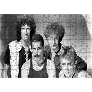 Queen Grup Üyeleri Siyah Beyaz Puzzle Yapboz Mdf Ahşap 255 Parça