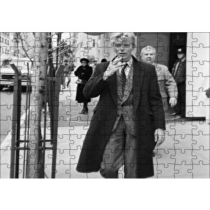 David Bowie Sigara İçiyor Siyah Beyaz Puzzle Yapboz Mdf Ahşap 120 Parça