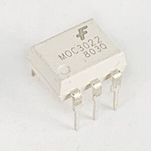 Moc 3022 Dip-6 Triac Çıkışlı Optokuplör Entegresi