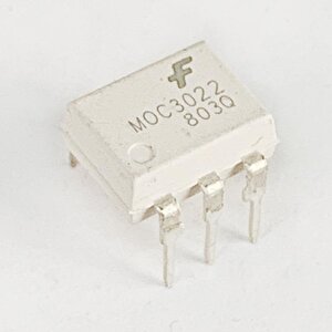 Moc 3022 Dip-6 Triac Çıkışlı Optokuplör Entegresi
