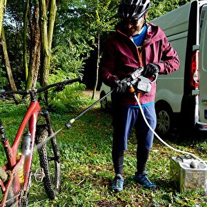 Worx Wg633e 20volt 4.0ah. Li-ion 56bar Kömürsüz Basınçlı Yıkama Tabancası + 2 Parça Yıkama Seti