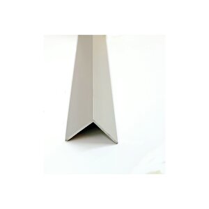 L Model Metal Merdiven Basamak Profili Çıtası Köşebenti Pahlı Bitim Profili 3cm*3cm*2,7m
