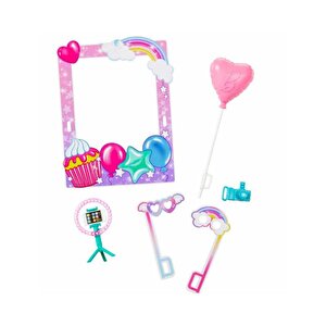 Barbie Skipper Ve Stacie Doğum Günü Eğlencesi Hkb12