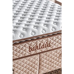 Baklava Yatak 140x190 Cm Çift Kişilik Ultra Ortopedik Çok Sert Pedli Lüks Yatak 30 Cm Krem Kumaş