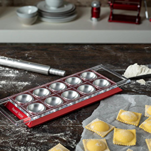 Design Ravioli Tablet Çıkarılabilir 10 Hazneli Ravioli Kalıbı Kırmızı Renk