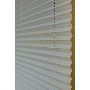 Beyaz Cam Balkon Ve Ofis Plisse Perde( Plain001) 65x200 cm