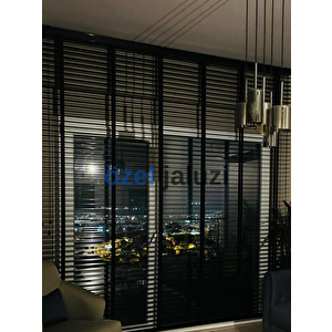 Siyah 50 Mm Ahşap  Jaluzi 180x180 cm