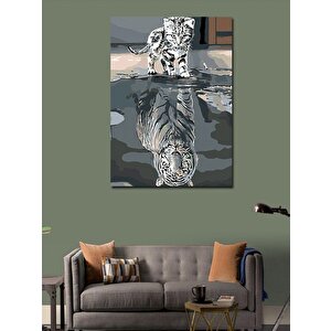 Kanvas Tablo Kaplan Olmayı Düşleyen Yavru Kedi 50x70 cm