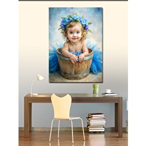 Kanvas Tablo Kovadaki Kız Çocuğu 50x70 cm