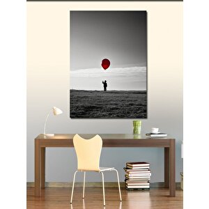 Kanvas Tablo Kırmızı Uçan Balonlu Çocuk 100x140 cm