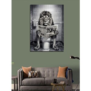 Kanvas Tablo Tuvalette Gazete Okuyan Aslan 70x100 cm
