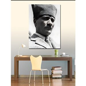 Kanvas Tablo Mustafa Kemal Atatürk Siyah Beyaz 70x100 cm