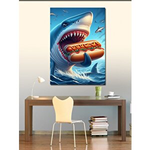 Kanvas Tablo Hotdog Yiyen Köpek Balığı 50x70 cm