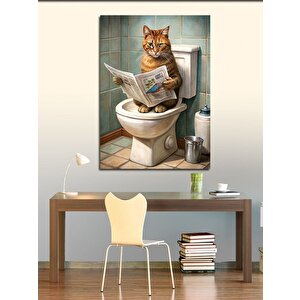 Kanvas Tablo Tuvalette Gazete Okuyan Sevimli Kedi 50x70 cm