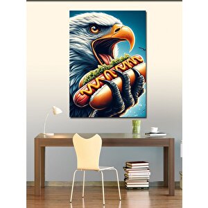 Kanvas Tablo Hotdog Yiyen Kartal 50x70 cm