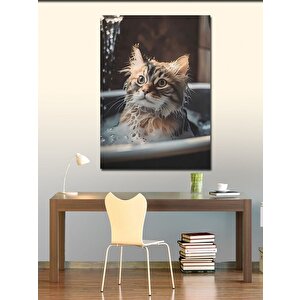 Kanvas Tablo Küvette Banyo Yapan Kedi 70x100 cm