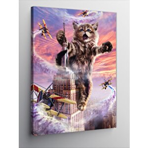 Kanvas Tablo Binaya Tırmanan Devasa Kedi 70x100 cm