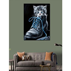 Kanvas Tablo Ayakkabı Ve Yavru Kedi 50x70 cm