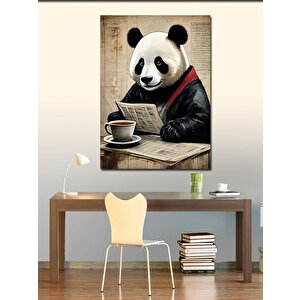 Kanvas Tablo Gazete Okuyan Panda 70x100 cm