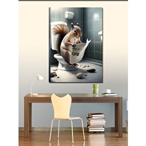 Kanvas Tablo Tuvalette Gazete Okuyan Sincap 50x70 cm