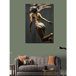 Kanvas Tablo Denizde Yüzen Kadın 70x100 cm