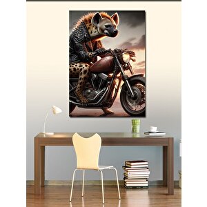Kanvas Tablo Motosiklet Kullanan Sırtlan 100x140 cm