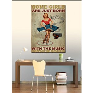 Kanvas Tablo Bazı Kızlar Müzik İle Doğar 70x100 cm