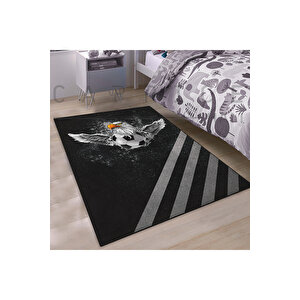Taraftar Siyah Beyaz Desenli Çocuk Odası Halısı 120x175 cm