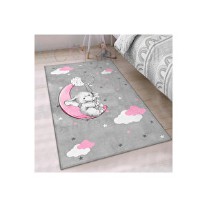 Sevimli Balon Tutan Fil Desenli Çocuk Odası Halısı 160x230 cm