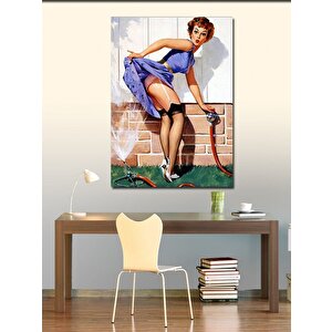 Kanvas Tablo Bahçe Sulayan Pin Up Kızı