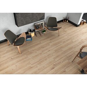 Natura Line Derzli Laminat Parke 8 Mm Ilgaz Meşe + 6cm Süpürgelik + 3mm Kapron Takım