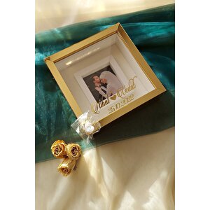 Ledli 25x25 Cm Fotoğraf Bölümlü Gold Pleksi Kaplı Verda Anı Çerçevesi-6 Cm Derinlikli Anı Çerçevesi