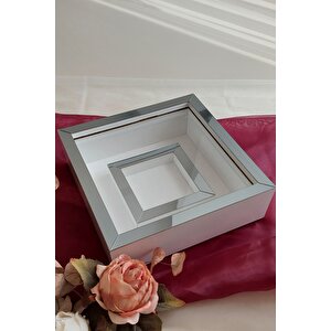 25x25 Cm Fotoğraf Bölümlü Beyaz Yarı Füme Kaplı Verda Anı Çerçevesi-6 Cm Derinlikli Anı Çerçevesi