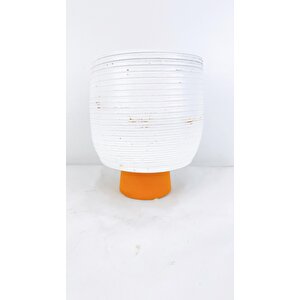 Bitki Tasarımı Antik Kendinden Ayaklı Toprak Saksı Saksılık Beyaz 19 Cm