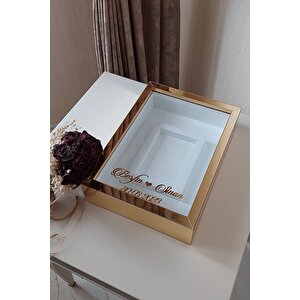 Yeni Model 25x35 Cm Gold Renk Ledsiz Fotoğraf Alanlı Model Tasarım Gül Kutusu Anı Çerçevesi! Isimli