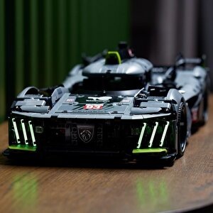 Lego Technic 42156 Peugeot 9x8 24h Le Mans Hybrid Hypercar (1775 Parça)