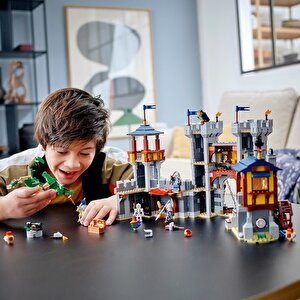 Lego Creator 31120  Ortaçağ Kalesi (1426 Parça)