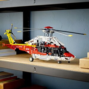 Lego Technic 42145 Airbus H175 Kurtarma Helikopteri (2001 Parça)