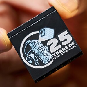 Lego Star Wars 75380  Mos Espa Pod Yarışı Dioraması (718 Parça)
