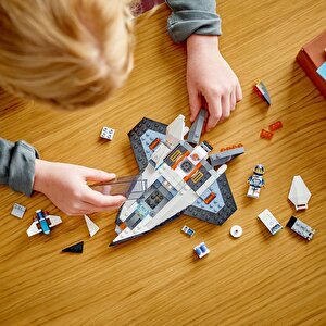 Lego City 60430 Yıldızlararası Uzay Gemisi (240 Parça)
