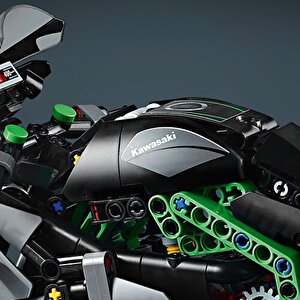 Lego Technic 42170 Kawasaki Ninja H2r Motosiklet (643 Parça)