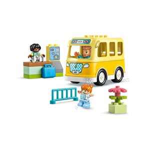 Duplo 10988 Kasabası Otobüs Yolculuğu  (16 Parça)