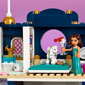 Lego Friends 41684 Büyük Heartlake City Oteli (1308 Parça)