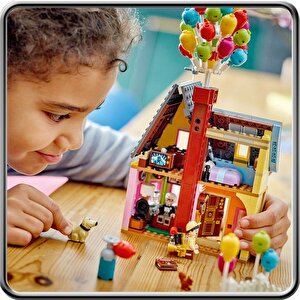 Lego Disney 43217 Pixar ‘yukarı Bak’ Evi (598 Parça)