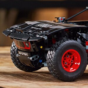 Lego Technic 42160 Audi Rs Q E-tron (914 Parça)