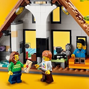 Lego Creator 31139  Şirin Ev  (808 Parça)
