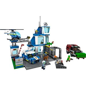City 60316 Polis Merkezi (668 Parça)